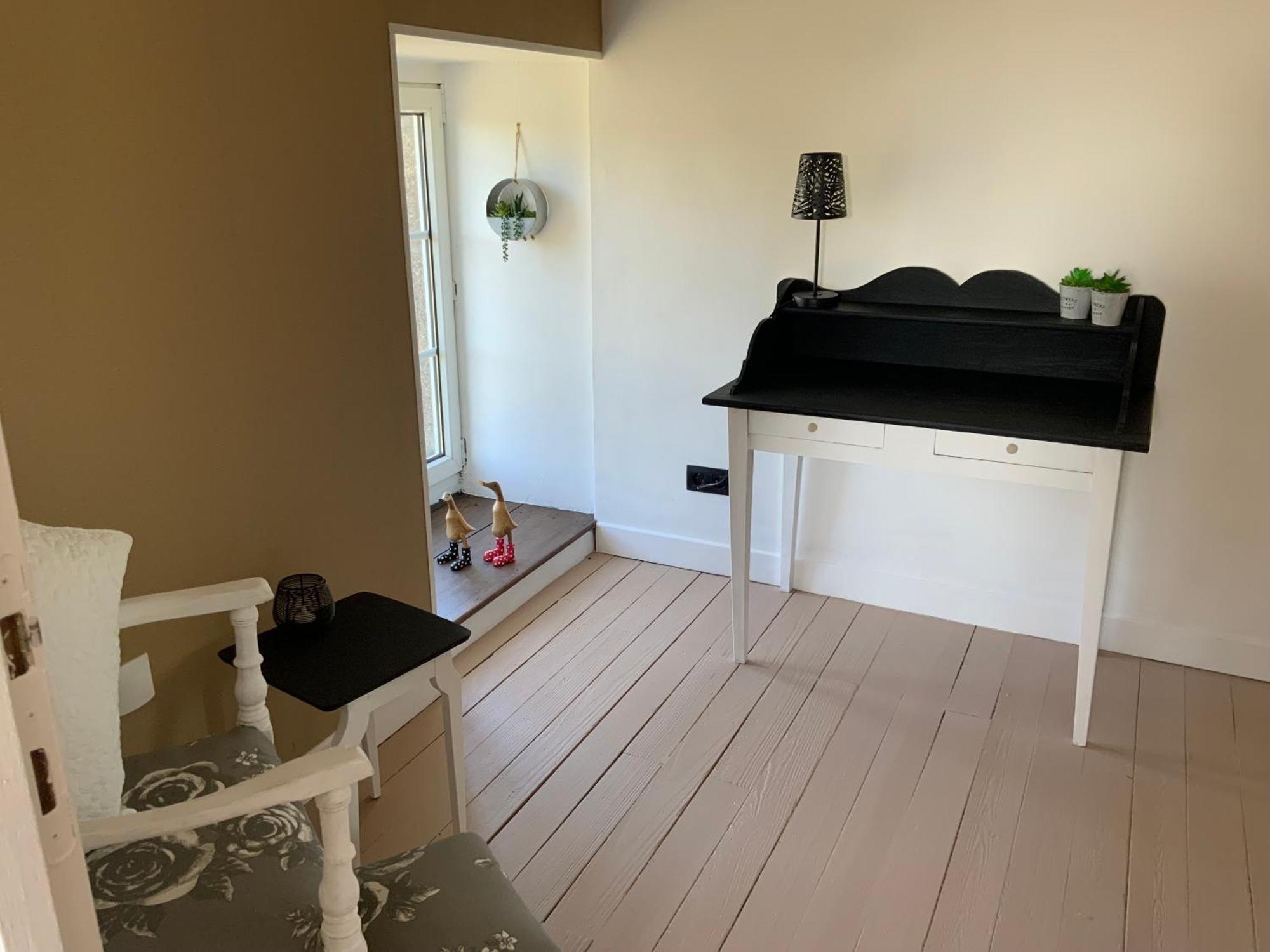 Welcoming And Peaceful Bed And Breakfast Fougerolles-du-Plessis Exterior photo